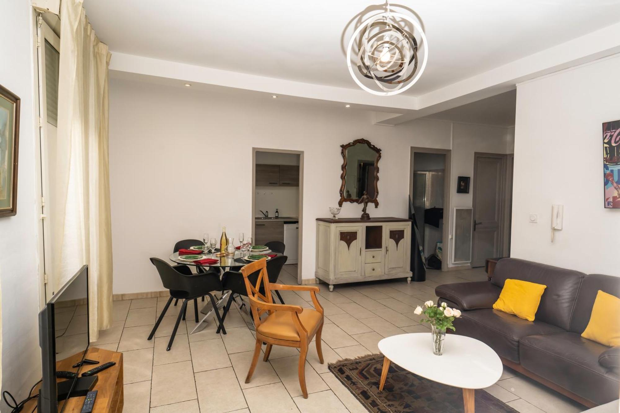 "Belle Etape"-Meuble De Tourisme 3 Etoiles -Residence "Les Logis De Beziers"-Garage Optionnel-Coeur De Ville-Plages A 16Km ! מראה חיצוני תמונה